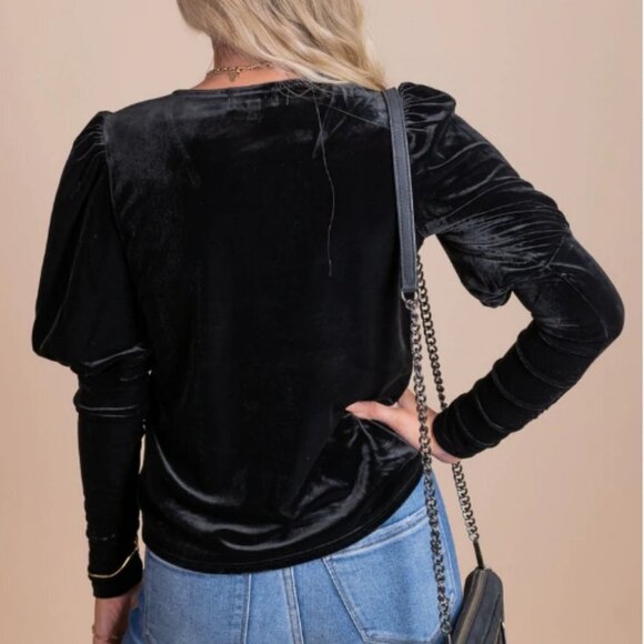 Bella Ella Boutique Fashion Icon Velvet Top - Black Regencycore - SZ S - Picture 5 of 9